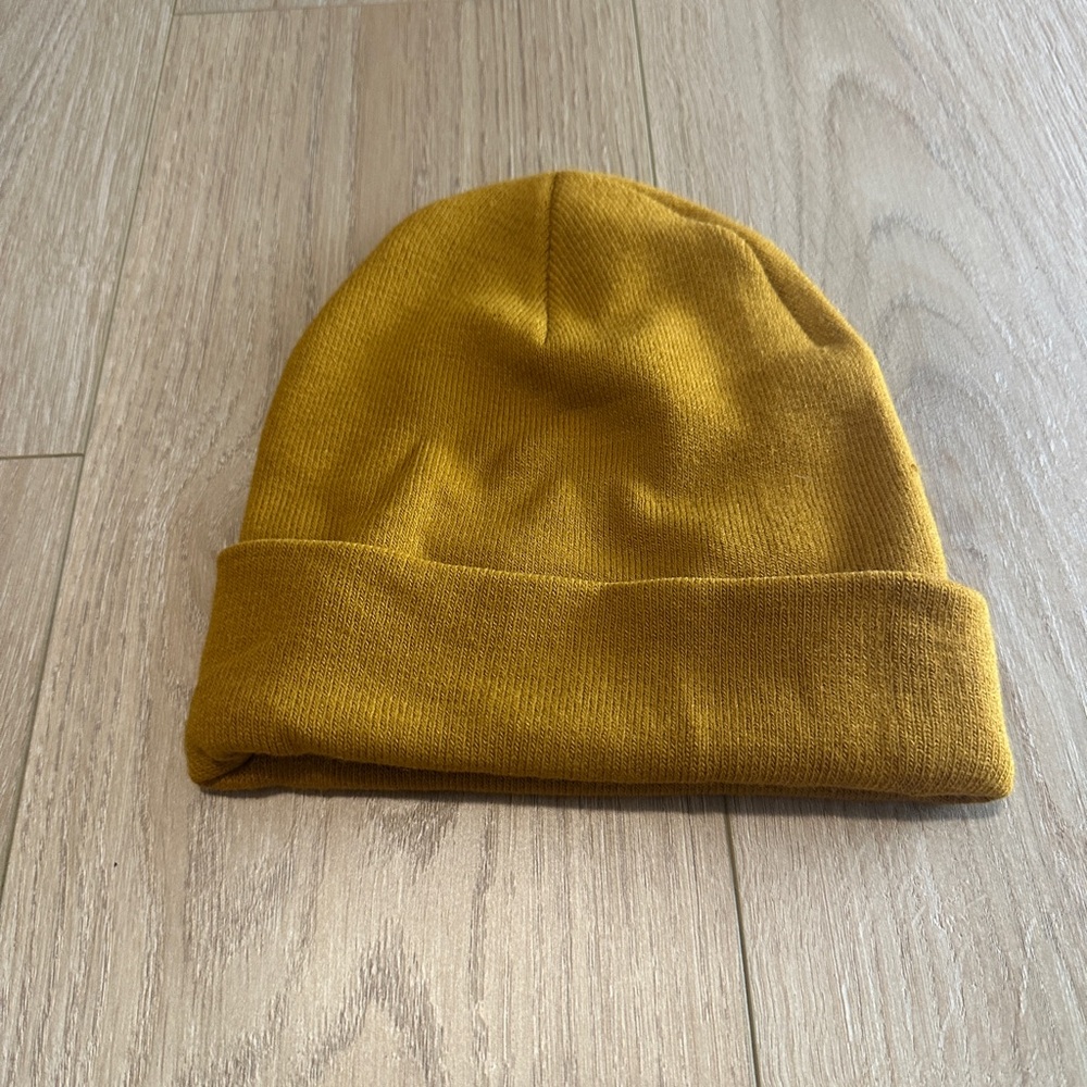 Old Navy Golden Knit Beanie